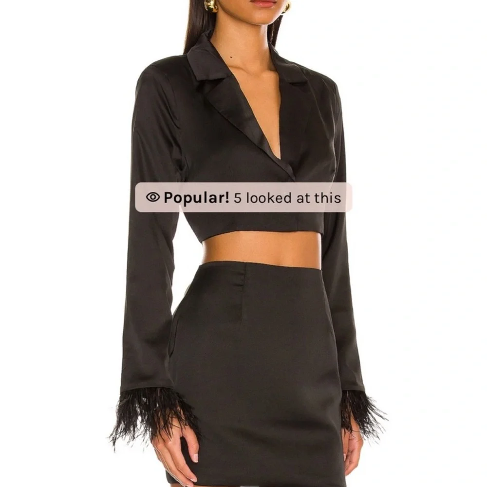 NWT REVOLVE MORE TO COME Julia Blazer Top in Black Size S - Picture 2 of 7